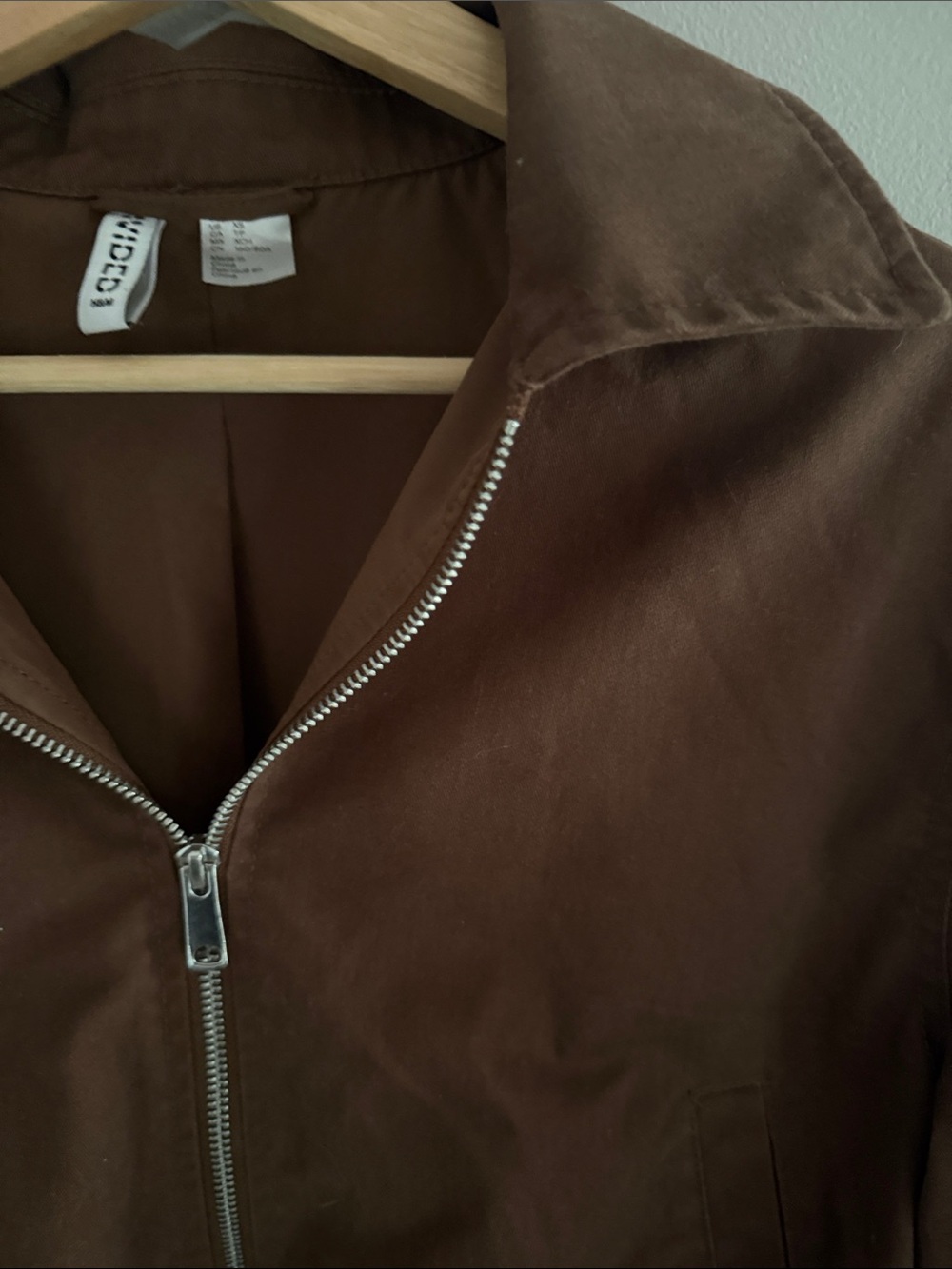 H&M Brown Zip-Front Bomber Jacket XS - Picture 4 of 7